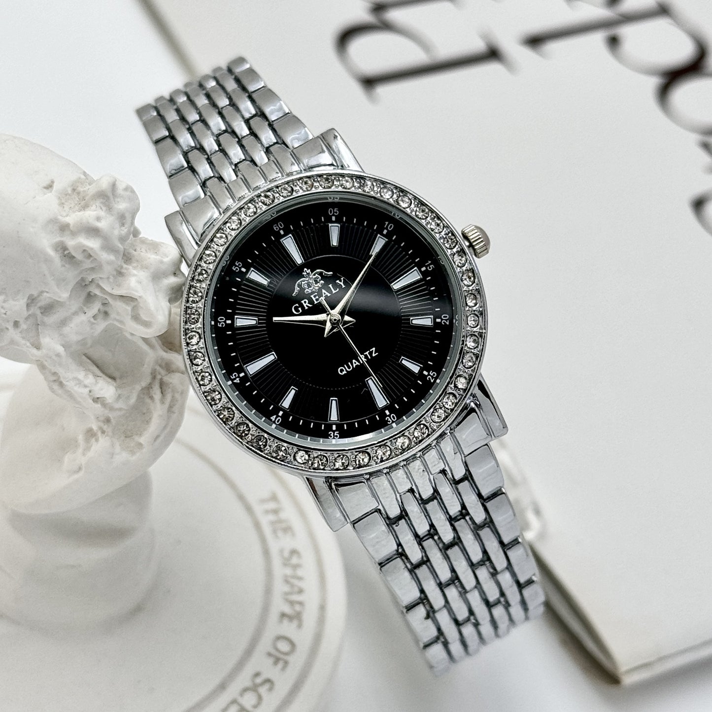 Fashion Luminous Quartz Women Watch