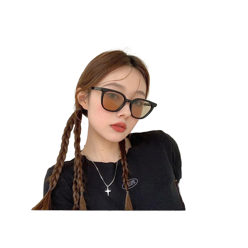 Brown-tinted sunglasses, UV protection for women
