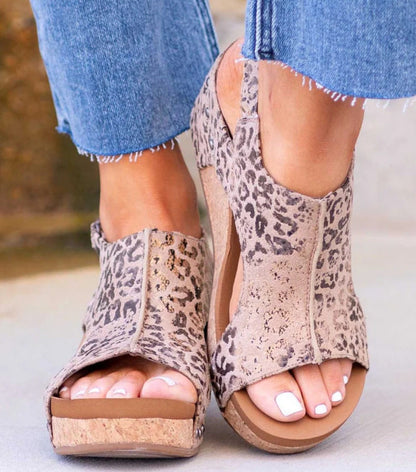 Large size Peeple sandals