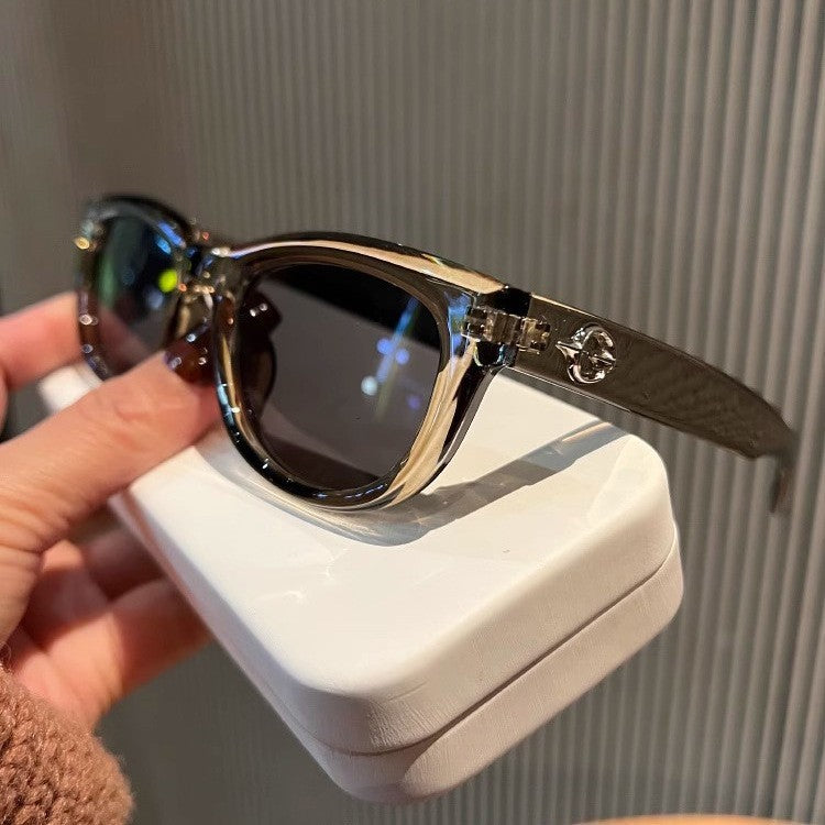 Olive green cat-eye sunglasses for women
