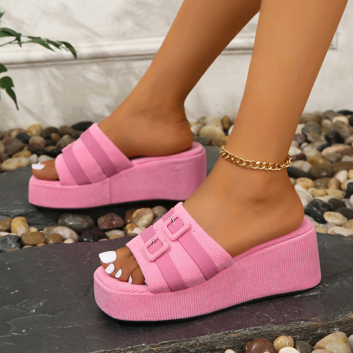 Women Square Buckle Platform Beach Slippers